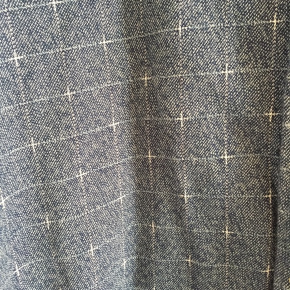 Gap Button Down Shirt - Picture 2 of 3